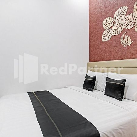 House N Coffee 55 Temanggung Redpartner Hotel Exterior photo